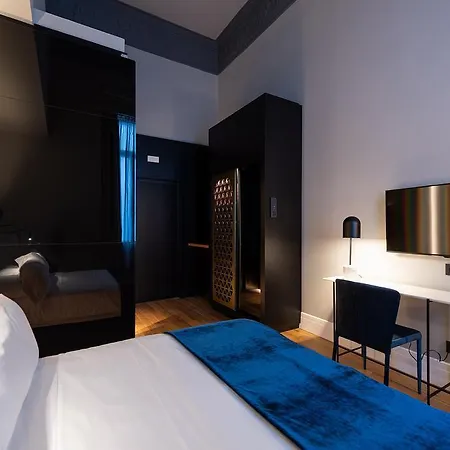 Boutique Cordial Malteses (adults Only) 4*