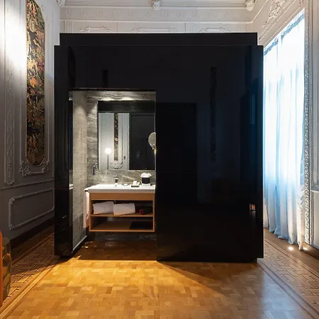 Boutique Cordial Malteses (adults Only) 4*