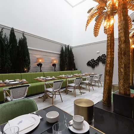 Boutique Cordial Malteses Hotel 4*